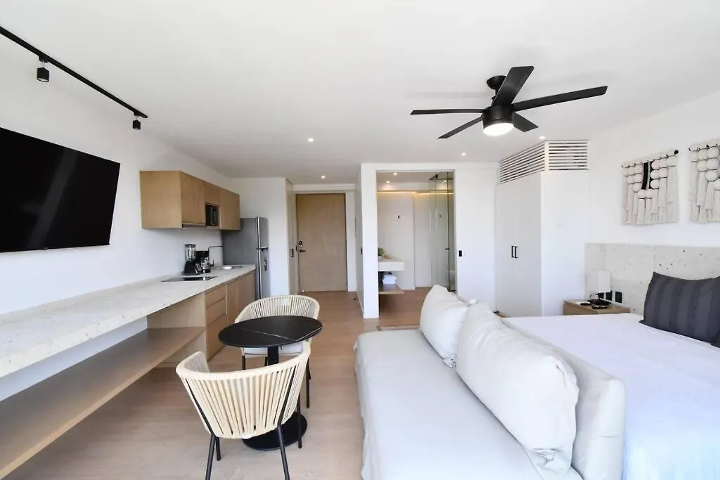 Kumaru Suites By The Spot Rentals Playa del Carmen Mexico