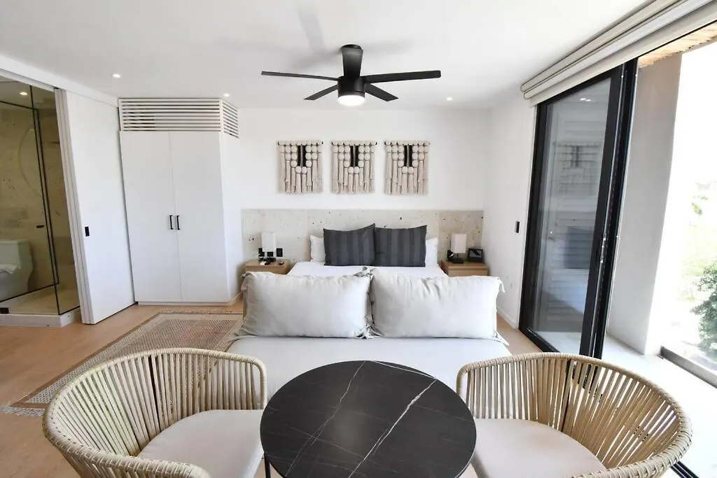 Apartment Kumaru Suites By The Spot Rentals Playa del Carmen Mexico