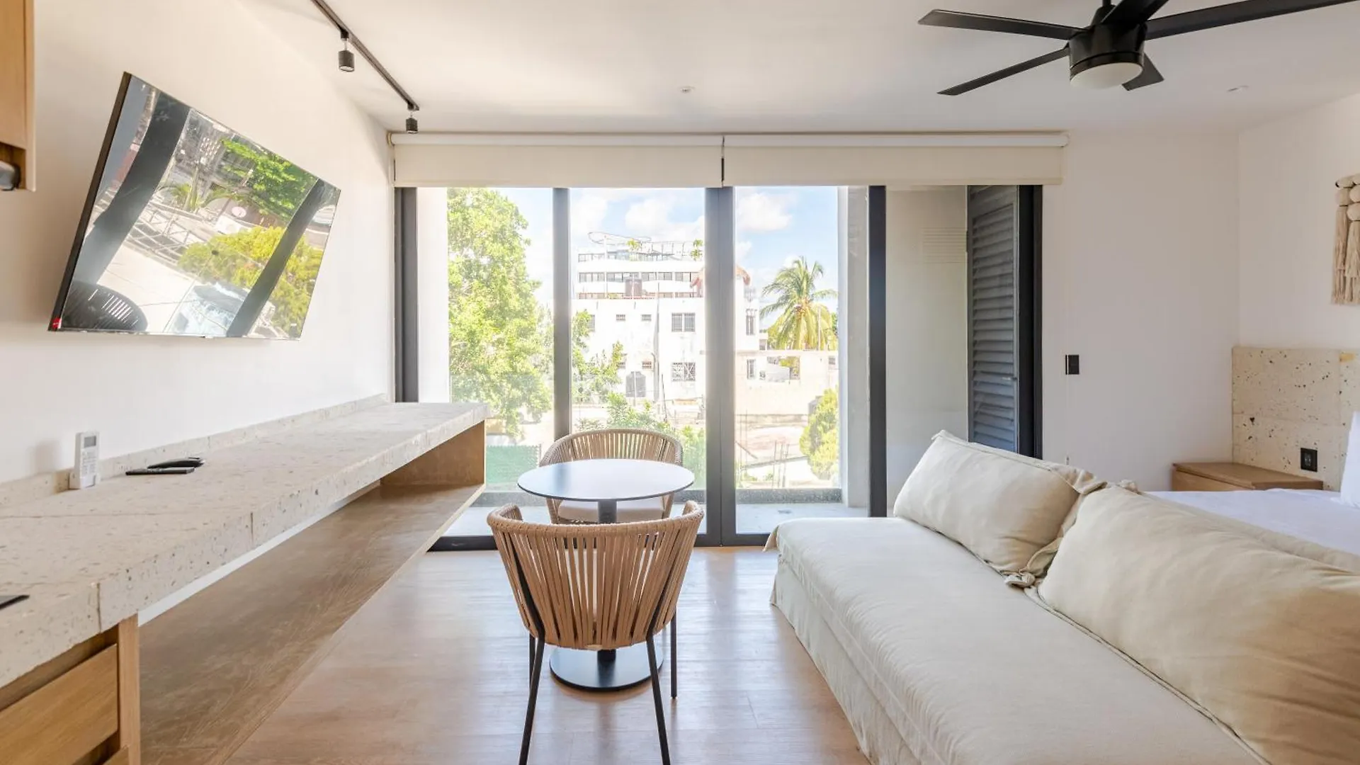 Kumaru Suites By The Spot Rentals Playa del Carmen