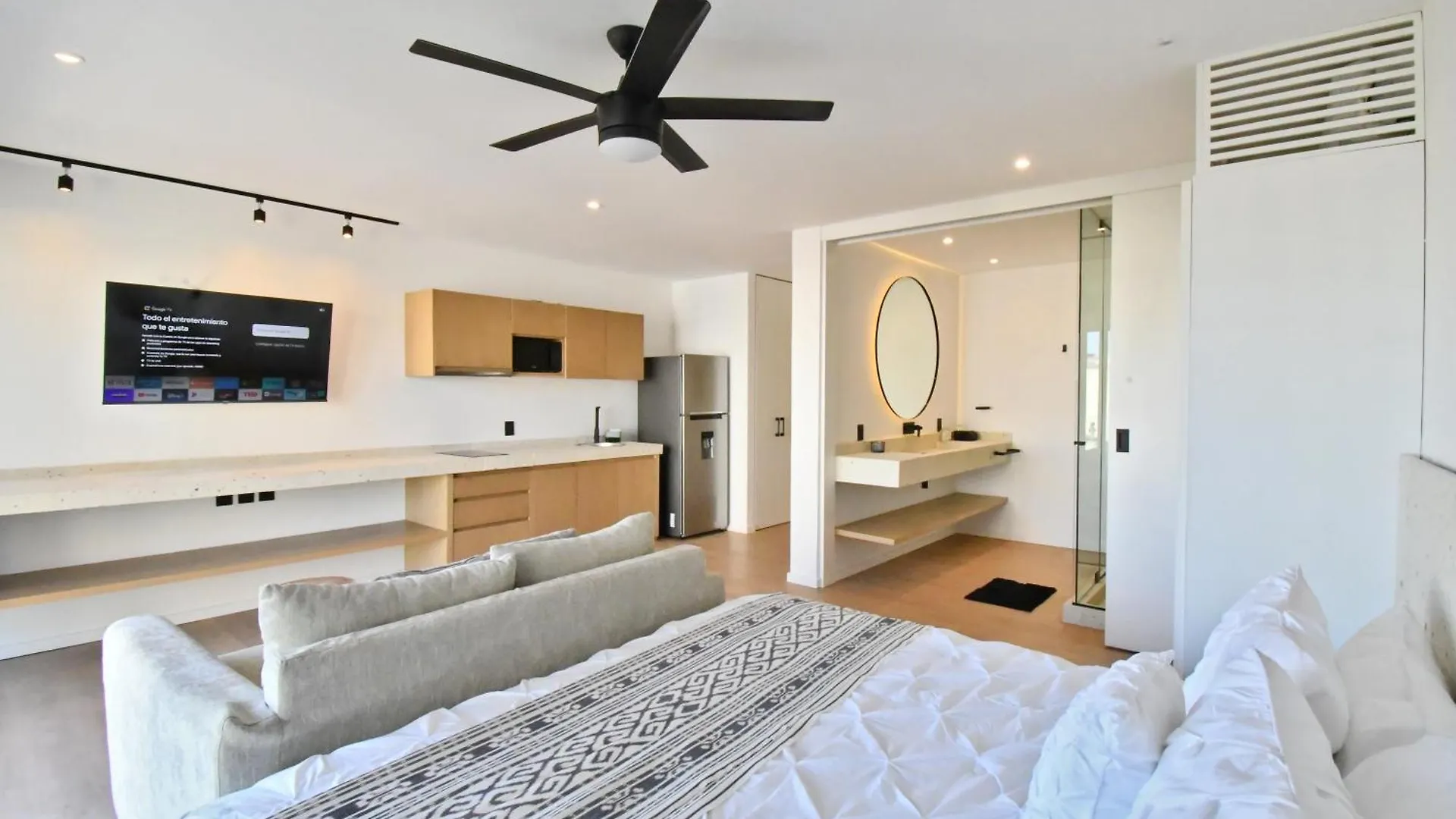 Kumaru Suites By The Spot Rentals Playa del Carmen Mexico