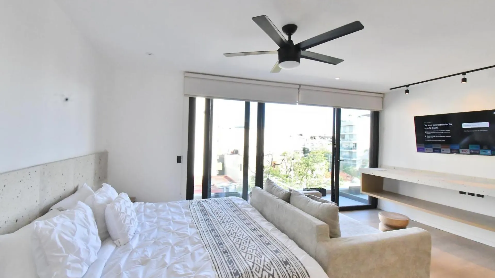 Apartment Kumaru Suites By The Spot Rentals Playa del Carmen